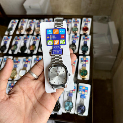 Vintage Classic (Analog Watch)