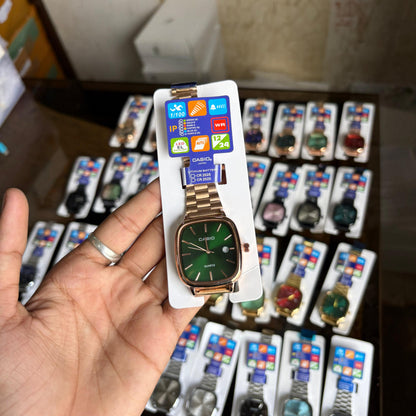 Vintage Classic (Analog Watch)