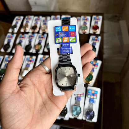 Vintage Classic (Analog Watch)