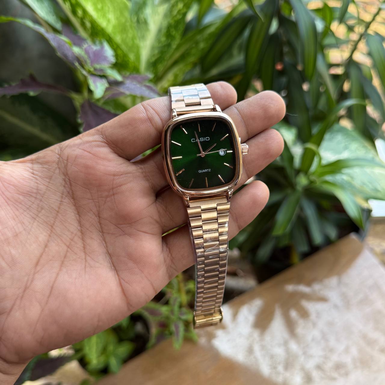 Vintage Classic (Analog Watch)