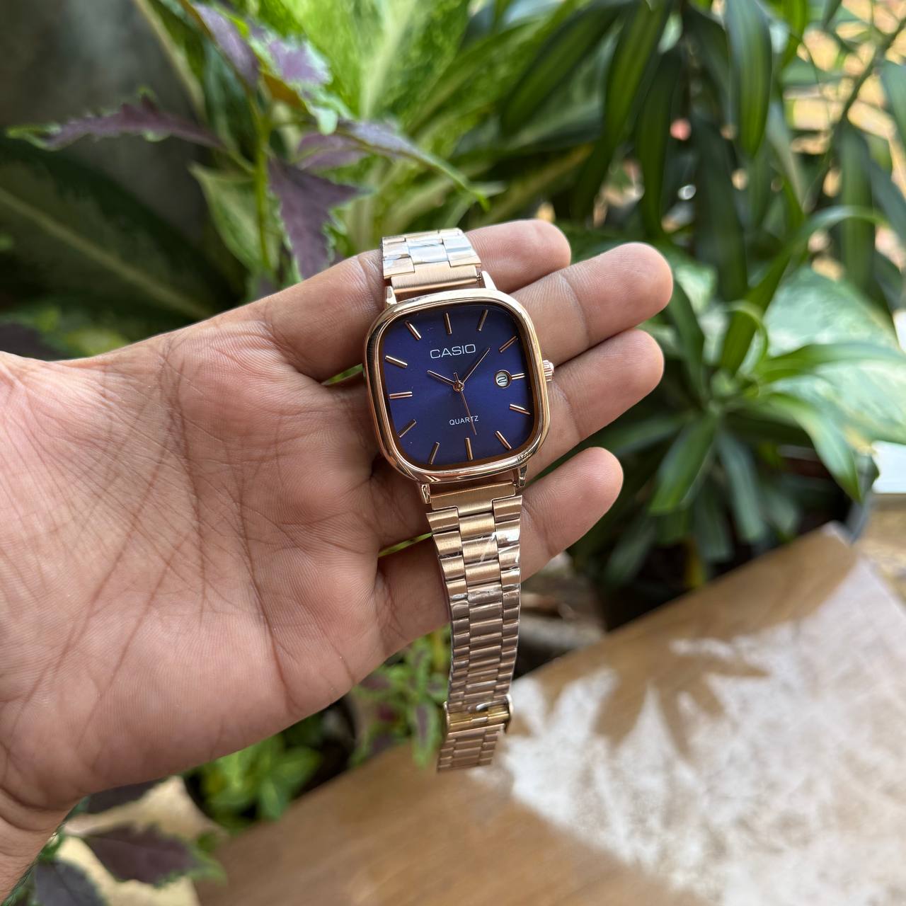 Vintage Classic (Analog Watch)