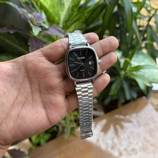 Vintage Classic (Analog Watch)