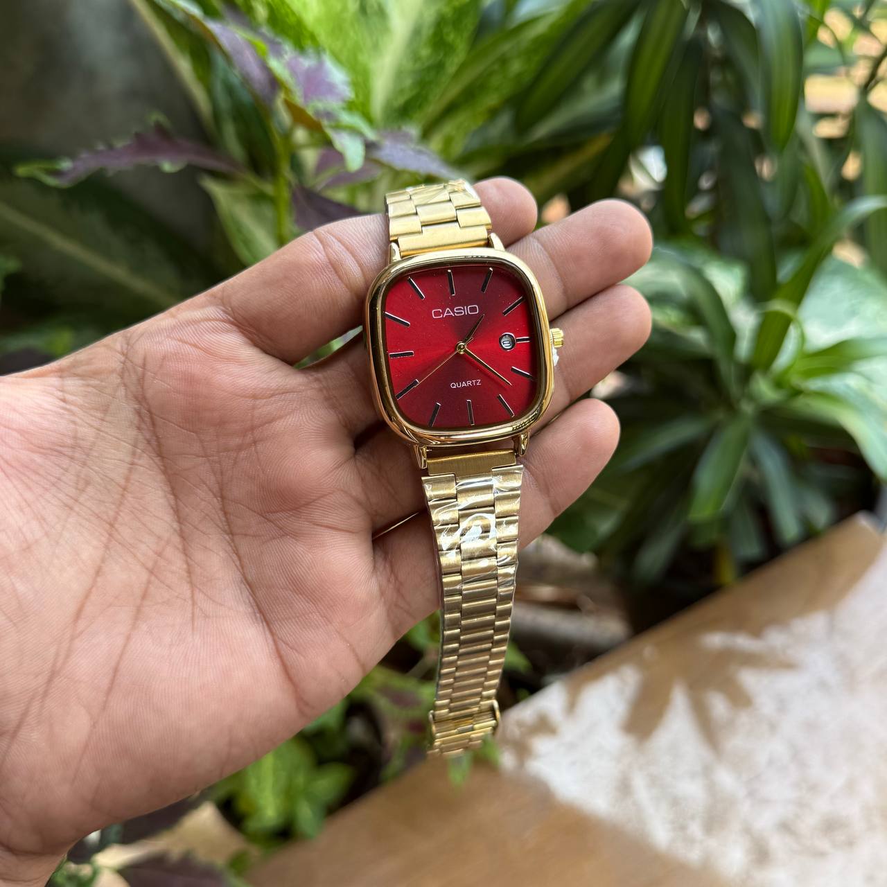 Vintage Classic (Analog Watch)