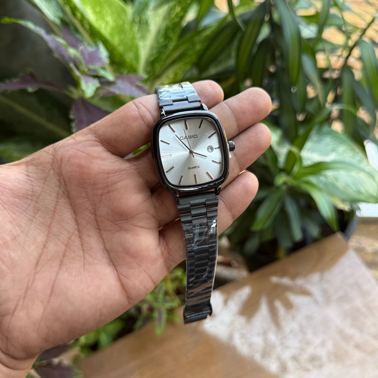 Vintage Classic (Analog Watch)