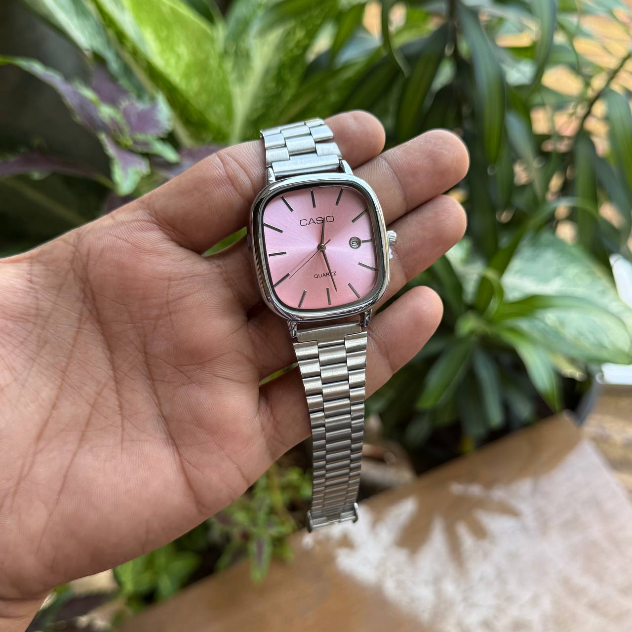Vintage Classic (Analog Watch)