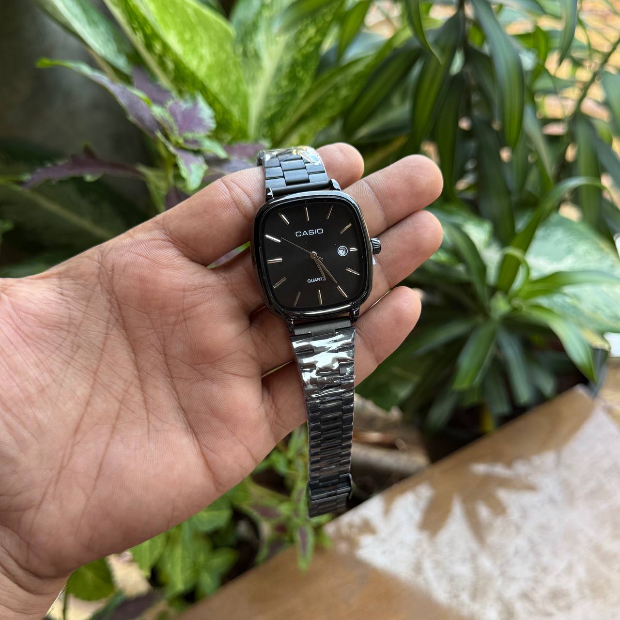 Vintage Classic (Analog Watch)